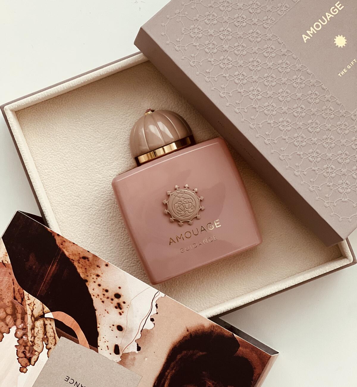 Amouage Guidance 46 Lineage Ou - Perfume Fragrance Deluxe reseña y precio